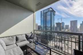 Marbella Lane - Little Italy Condo with Ocean View